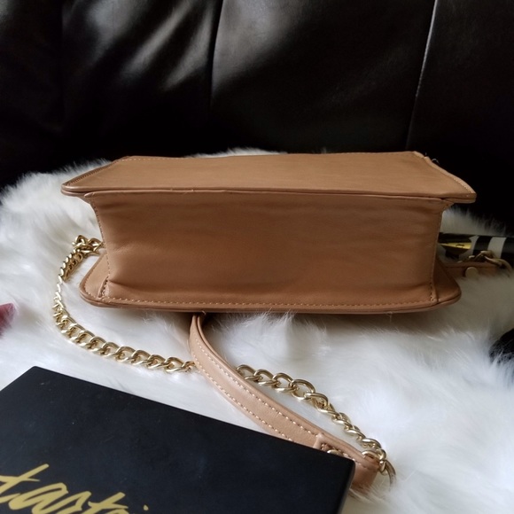 Beige/tan cross body - Picture 8 of 8